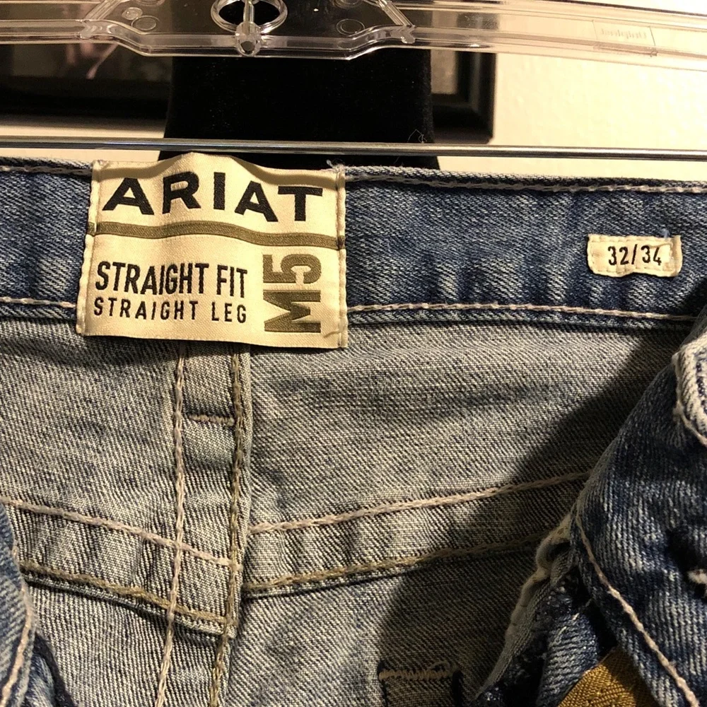 Ariat Light Blue Relaxed Men’s Jeans